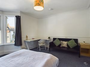 Photo 17- click for photo gallery